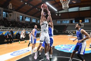 H ομάδα μας νίκησε τον Πανελλήνιο και “έσπασε” την έδρα