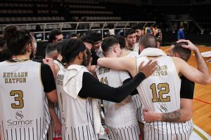 Σημαντική νίκη για τον Απόλλωνα 89-77 την Σαρωνίδα στην Περιβόλα